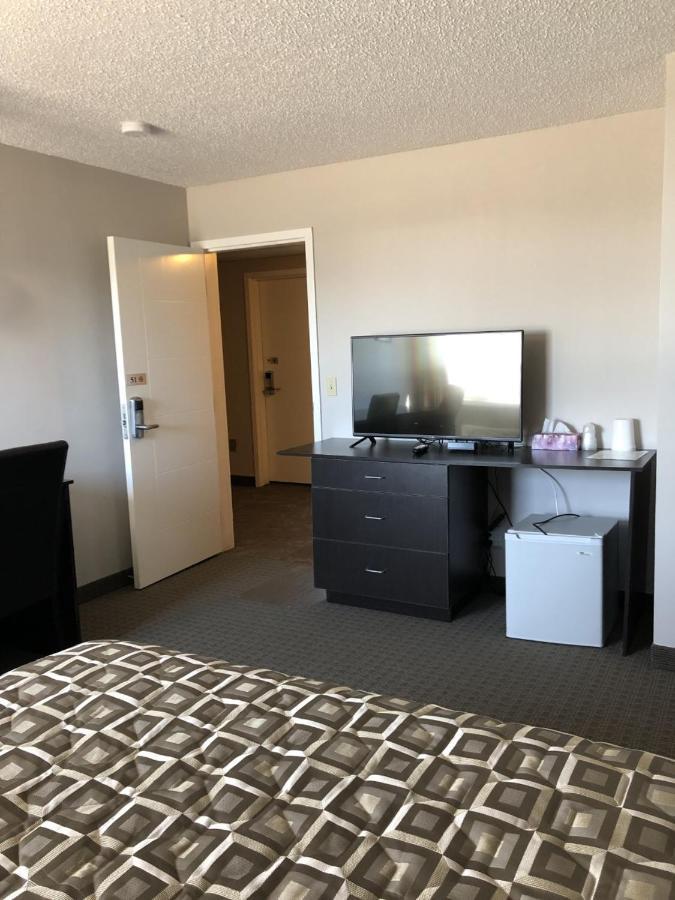 Arbour Ridge Inn & Suites Kindersley Exteriör bild