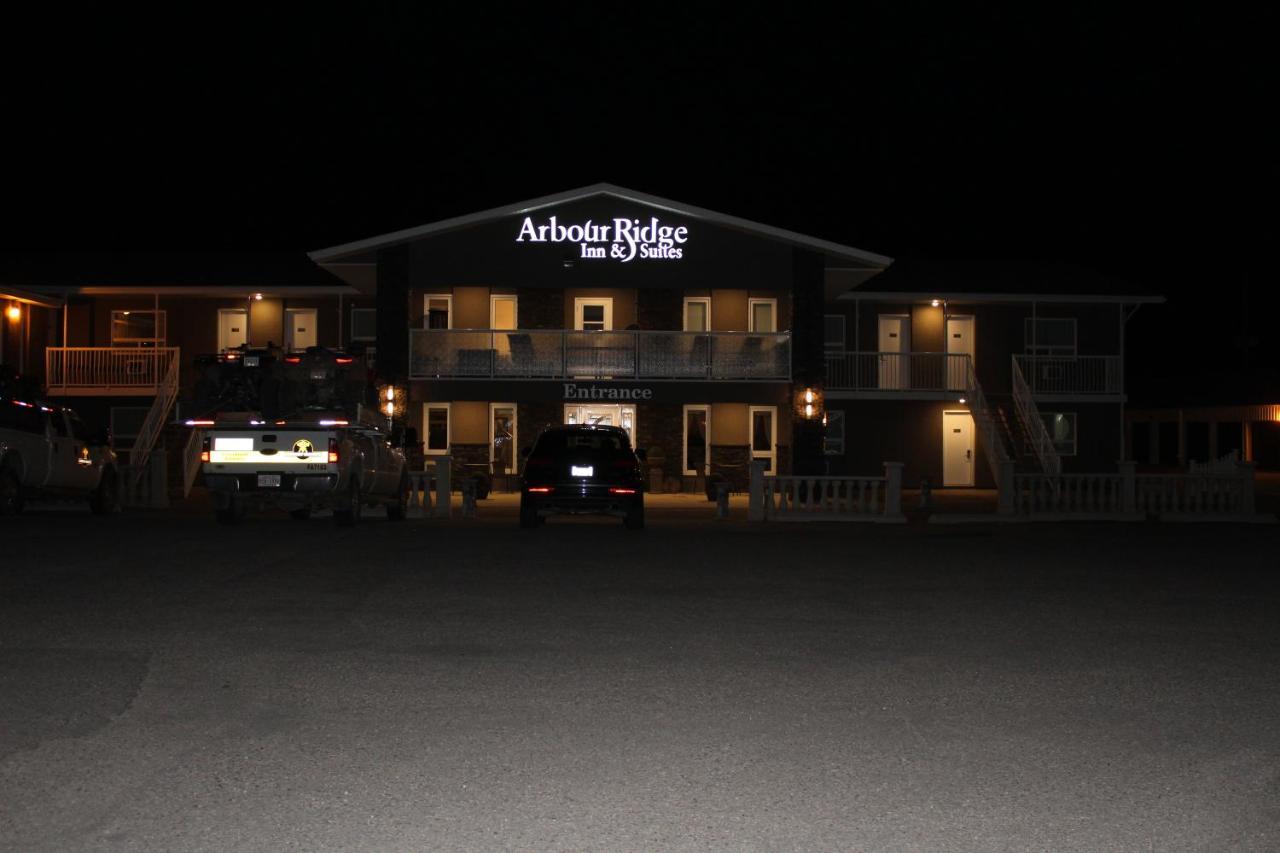 Arbour Ridge Inn & Suites Kindersley Exteriör bild